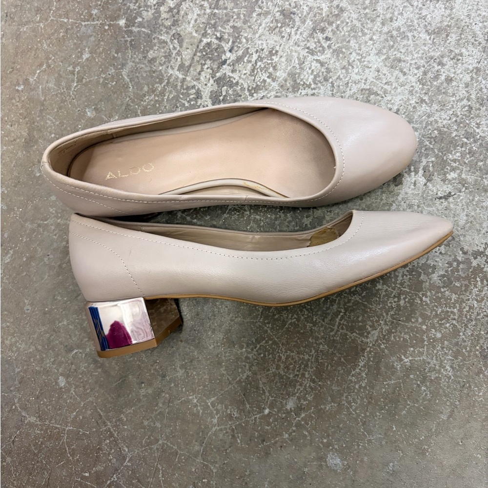 ALDO Women's‎ Nude genuine leather Low Block Heel Pumps